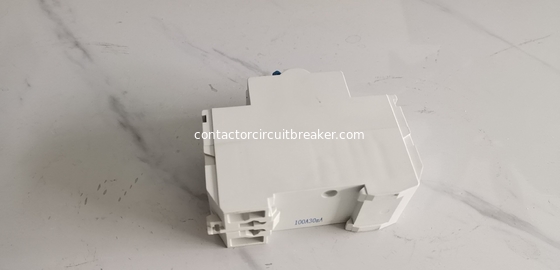 2P 4P 6KA 100 Amp RCCB Circuit Breaker Isolation Switching IEC61008